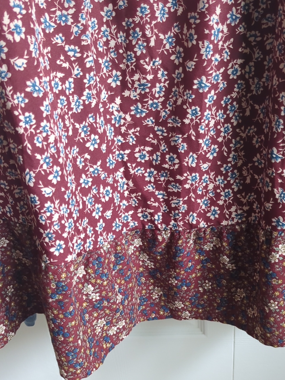 Women's Long Sleeve Floral Maxi Dress - Burgundy - Picture 12 of 12